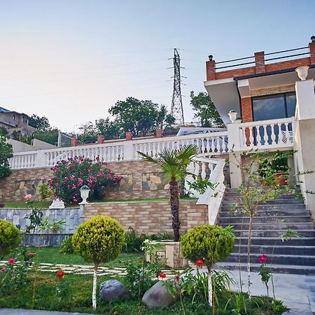 The Hilltop Skyline Hotel Tbilisi Buitenkant foto